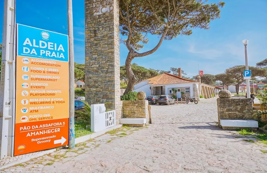 Oasis Backpackers Hostel Sintra Surf-1